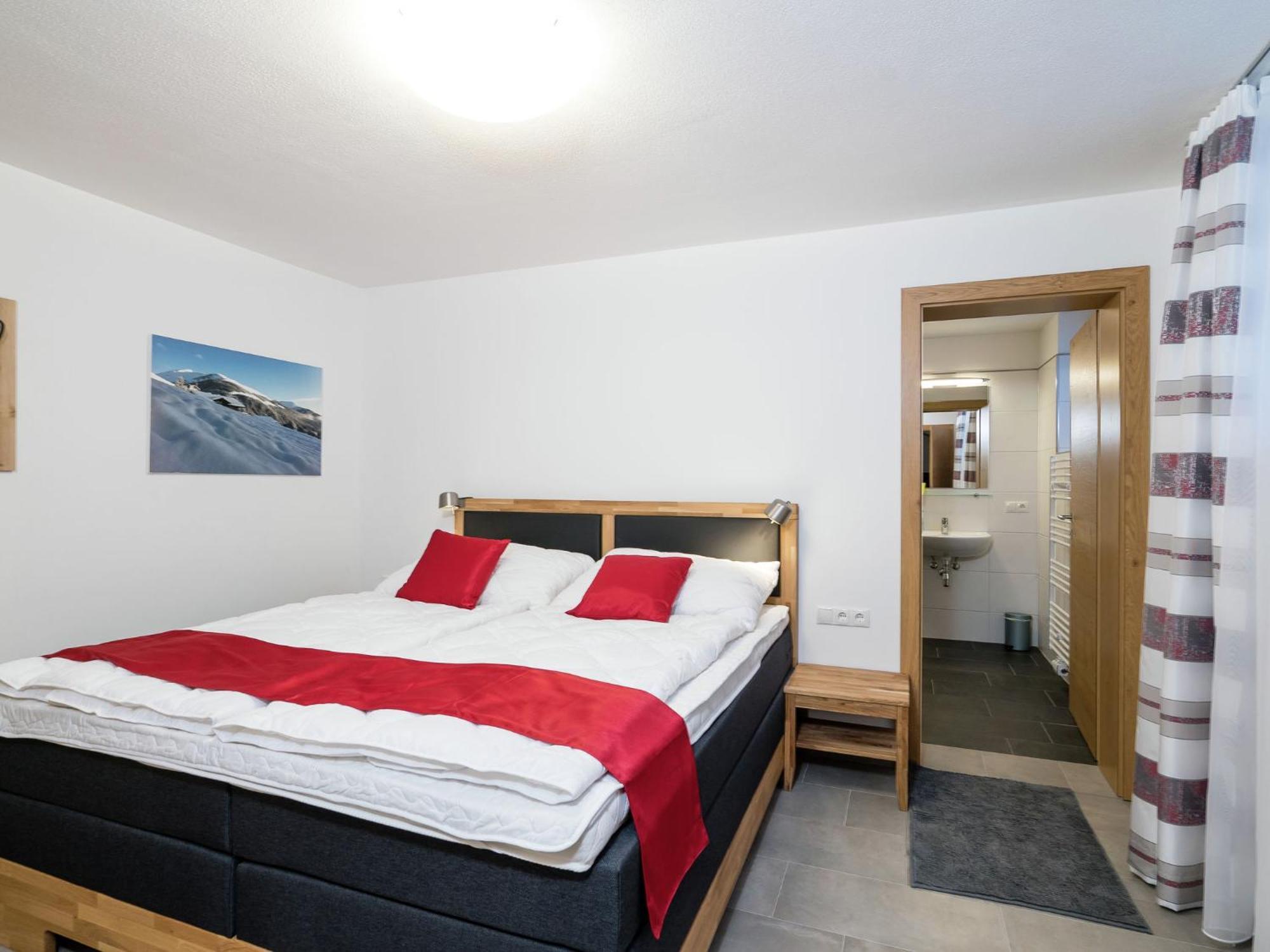 Modern Holiday Home In Leogang With Private Sauna 外观 照片